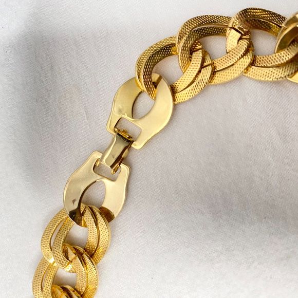 Unisex Necklace Gold Tone Heavy Chain Choker Textured Links Box Clasp - Picture 6 of 8